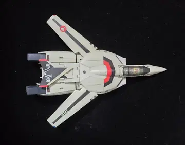 야마토 제 VF-1A 1:60 스케일 완성품 정크