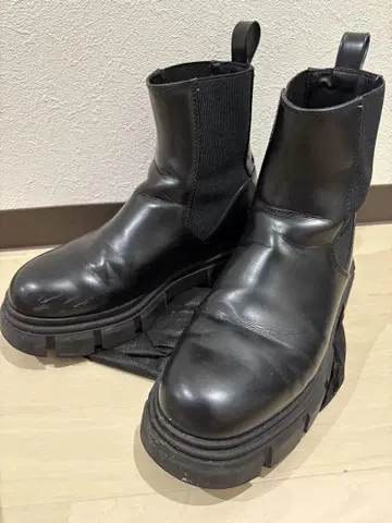 자라/통굽 블랙 사이드 고어 부츠
