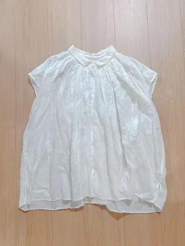 So 에스오 면 린넨 프렌치 슬리브 개더 블라우스