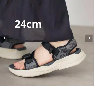 IENA Teva/테바 별주 ZYMIC 샌들 블랙 24cm