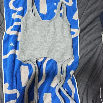 M_그레이 니트 탱크탑 뷔스티에