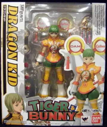 반다이 S.H.Figuarts TIGER&BUNNY 드래곤 키드