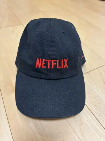 새상품 Netflix 공식 캡