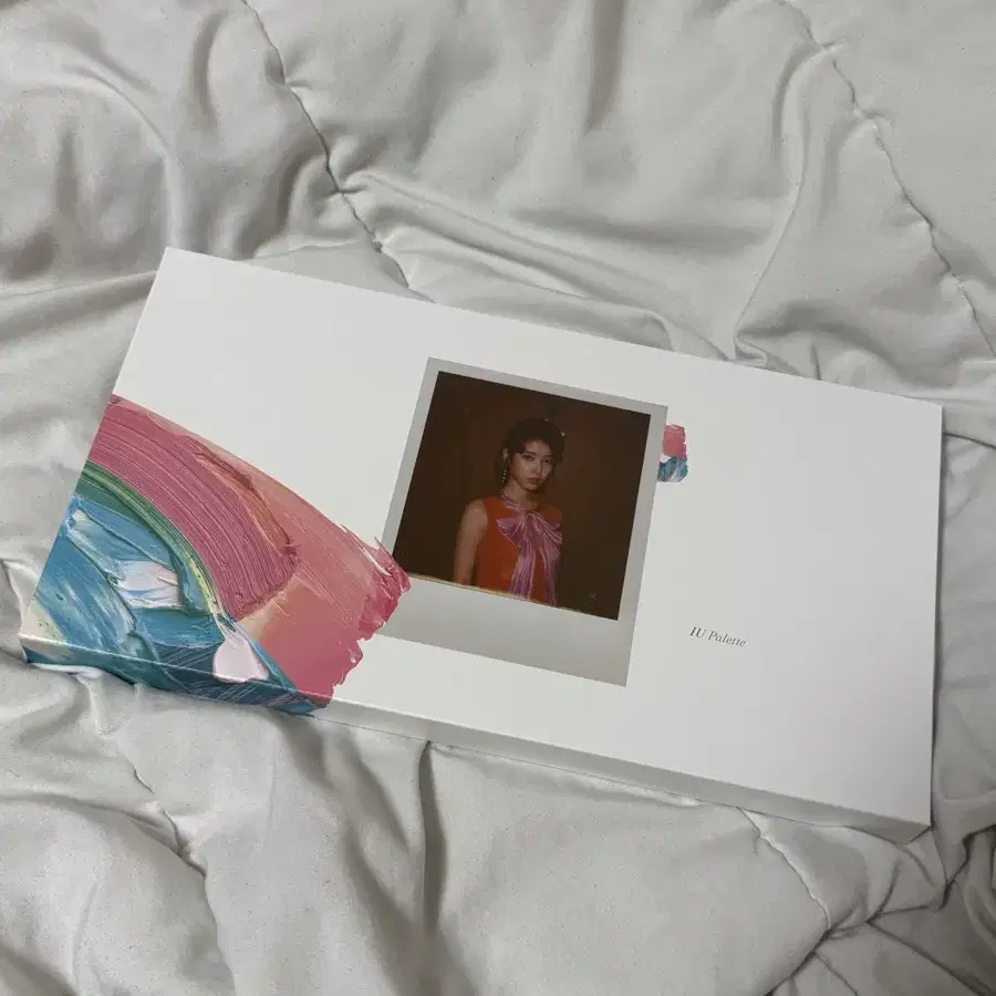 IU | 아이유 Iu Palette album on Bunjang Global Site.