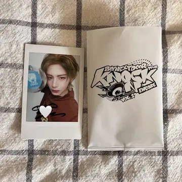 boynextdoor 보이넥 사인 폴라로이드 이하