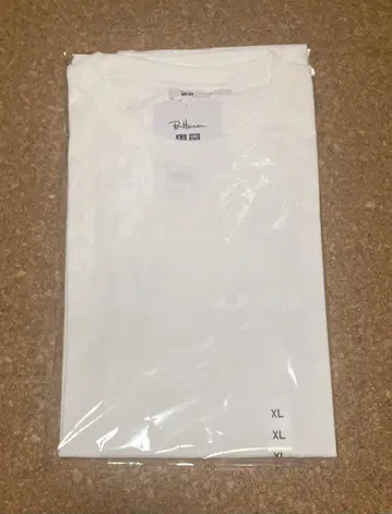 유니클로 론 헤르만 콜라보 티셔츠 화이트 XL