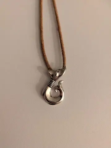 빌 월 가죽 billwallleather 빔즈 펜던트