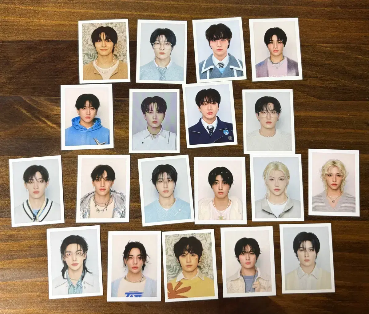Stray Kids ID Photo Bang Chan Lee Know Changbin Hyunjin Han Felix Seungmin I.N ID Photo