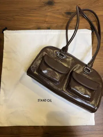 STAND OIL 브라운 핸드백