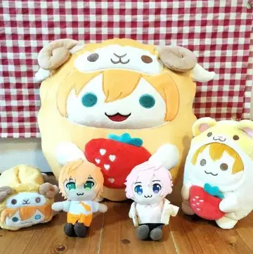 스트로베리 캐릭터 봉제 인형 세트