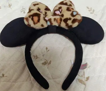 레오파드 무늬 리본 포함 귀 모양 머리띠