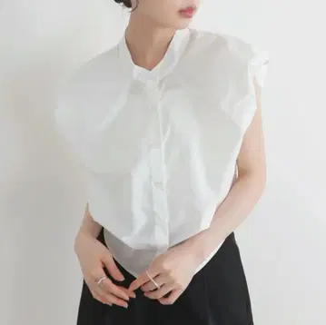 벌룬 숄더 블라우스 오프 LIAN