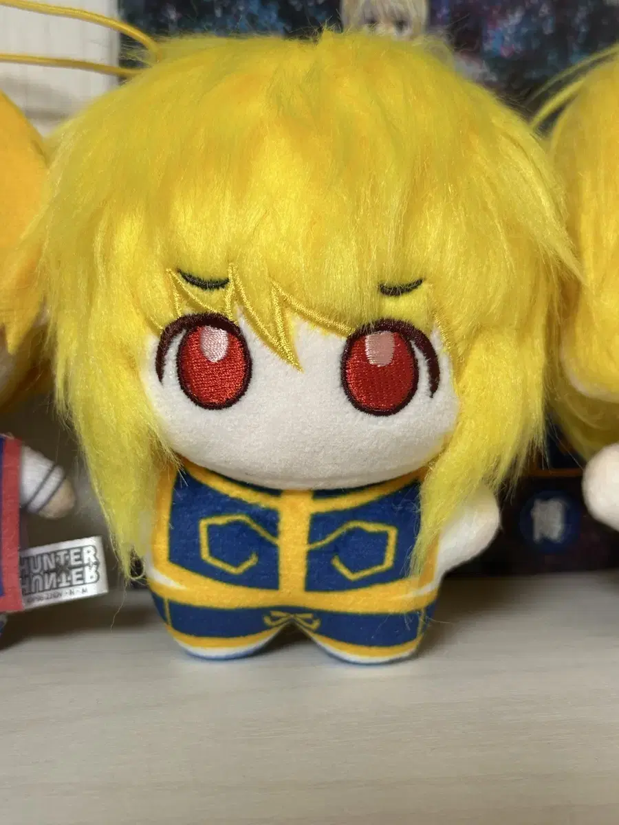 Hunter x Hunter Kurapika Minimini Nui Plush Doll, Red Eyes