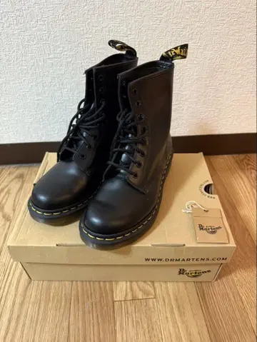 Dr. Martens 1460 W 블랙 부츠 US8