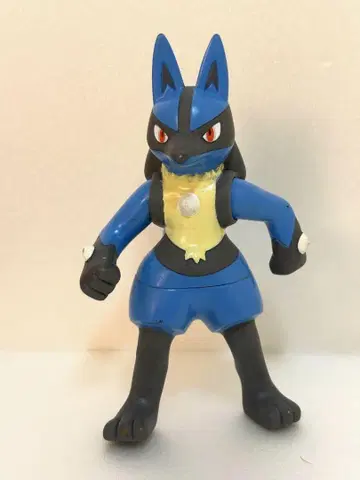 루카리오 가동식 피규어 파란색 약 10cm