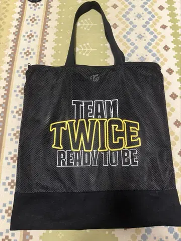 twice RTB 스페셜 메쉬 토트백