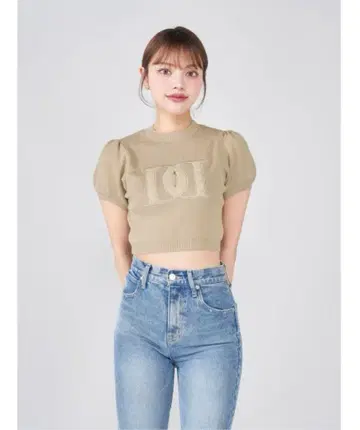 새상품 다리치 darich 백 오픈 아플리케 니트 탑 BEG