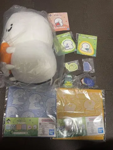 문구와 함께 제일복권 굿즈 묶음 판매