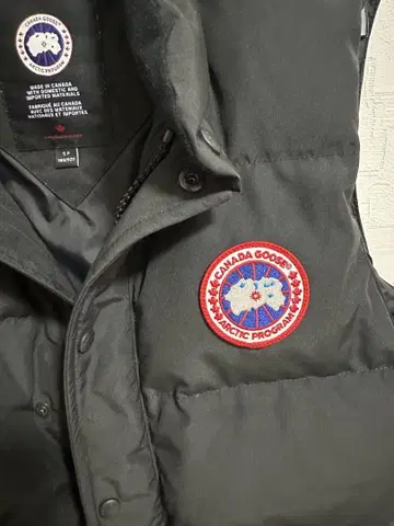 Canada Goose 블랙 다운 베스트 S