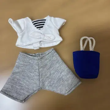 누이모즈 의류 14