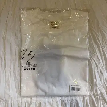 니시가키 타쿠 NYLON 티셔츠