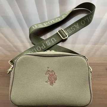 경량! U.S. POLO ASSN. 숄더백 카키 계열 색상