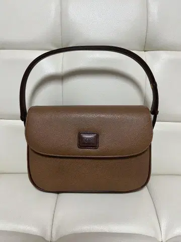 Oscar de ra Rente(오스카 데 라 렌테) 숄더백
