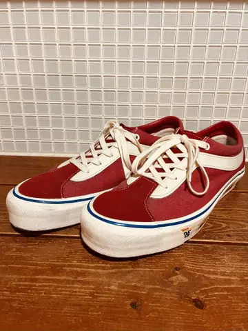 VANS RHUDE 콜라보 스니커즈