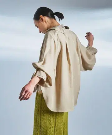 돌먼 셔츠 블라우스