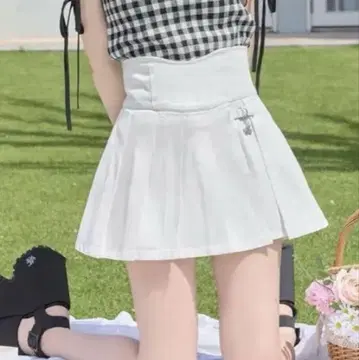 michellMacaron 슬림 레그 데님 스커트 화이트
