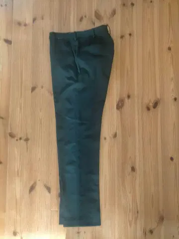 유니클로 감동 팬츠 네이비 슬랙스 76cm