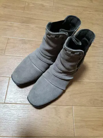 부츠 23.5cm