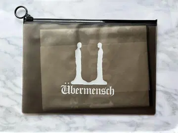 G-DRAGON bermensch G-DRAGON 지용 슬로건