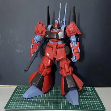 MG 1/100 릭 디아스
