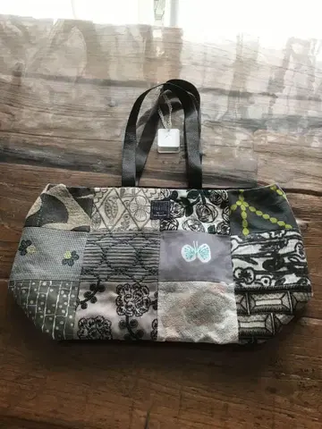 미나 페르호넨 piece bag-gray mix-