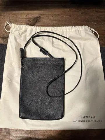 SLOW&CO 가죽 숄더백 S 300S136J