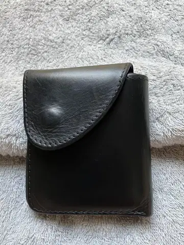 Hender Scheme 블랙 접이식 지갑 핸더 스킴