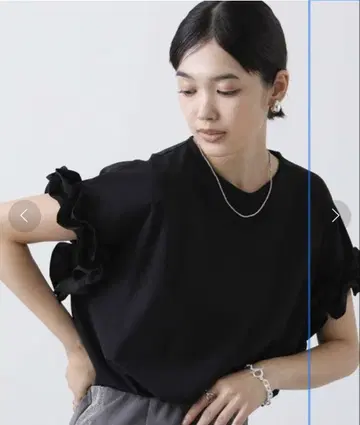 Sono 크루 프릴 슬리브 티셔츠 택 포함 새상품