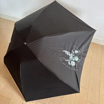질스튜어트 자수 우천 겸용 접이식 우산