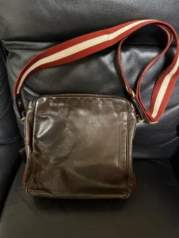발리 BALLY 숄더백