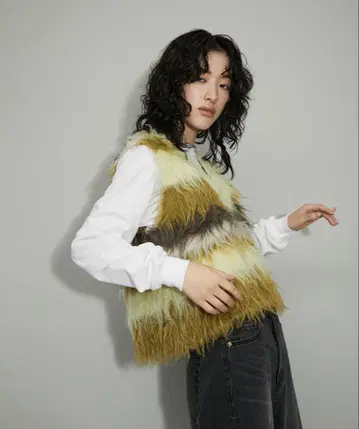 ADAM ET ROPE' 멀티 보더 퍼 니트 베스트