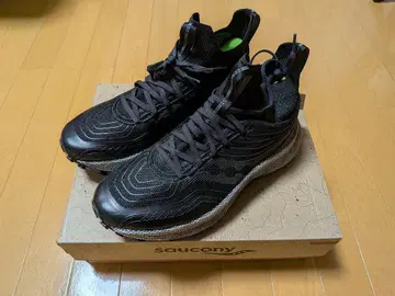 Saucony 써코니 ENDORPHIN TRAIL 새상품 27.0cm