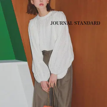 저널 스탠다드 레이스 퍼프 슬리브 블라우스 화이트
