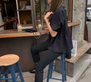 emmtheshop 상의 emm