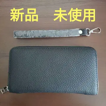 블랙 가죽 장지갑 스트랩 포함