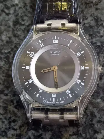 Swatch 아날로그 시계 1999년 제작 그레이