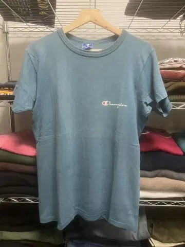 90s 챔피온 파랑 티셔츠 페이드 바인더 넥