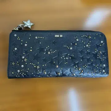 ANNA SUI 별 모양 장식 장지갑