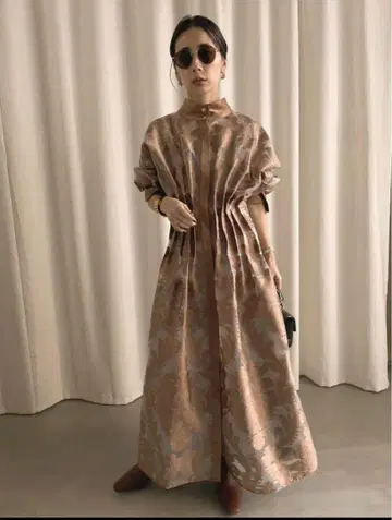 UND SHEER JACQUARD TUCK AMERI 새상품 종이택