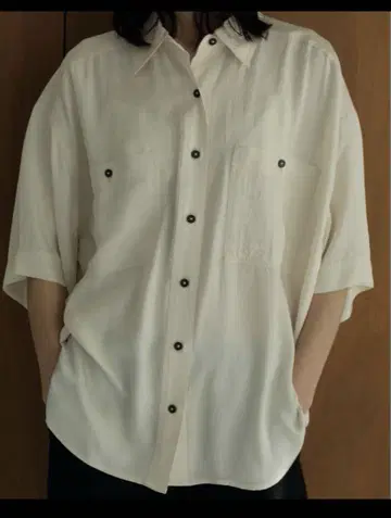 anuke 안누크 Twill Over Shirts 반팔 셔츠